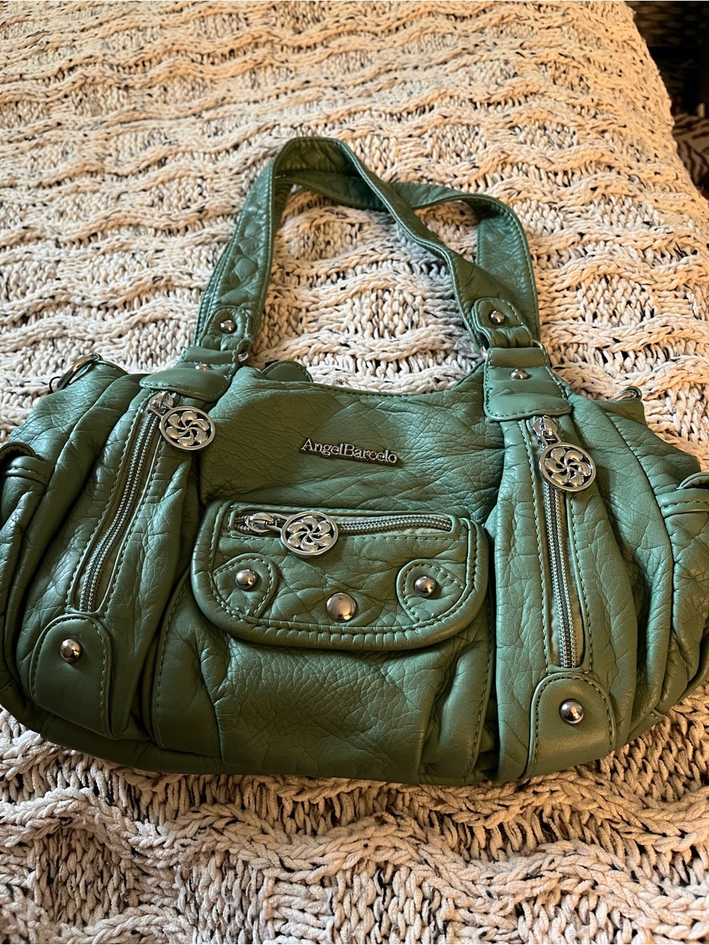 Green Quilted Shoulder Bag with Silver Hardware - Picture 8 of 8